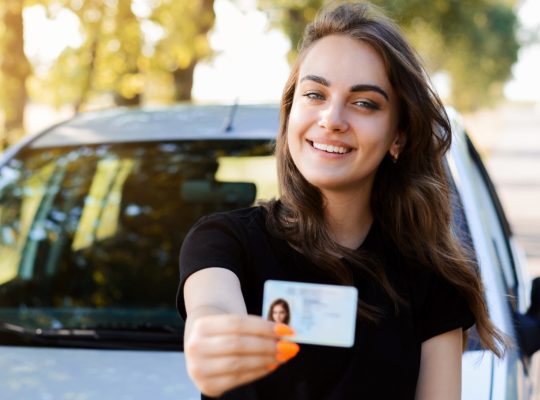 L'importance de l'assurance jeune conducteur pour la sécurité routière